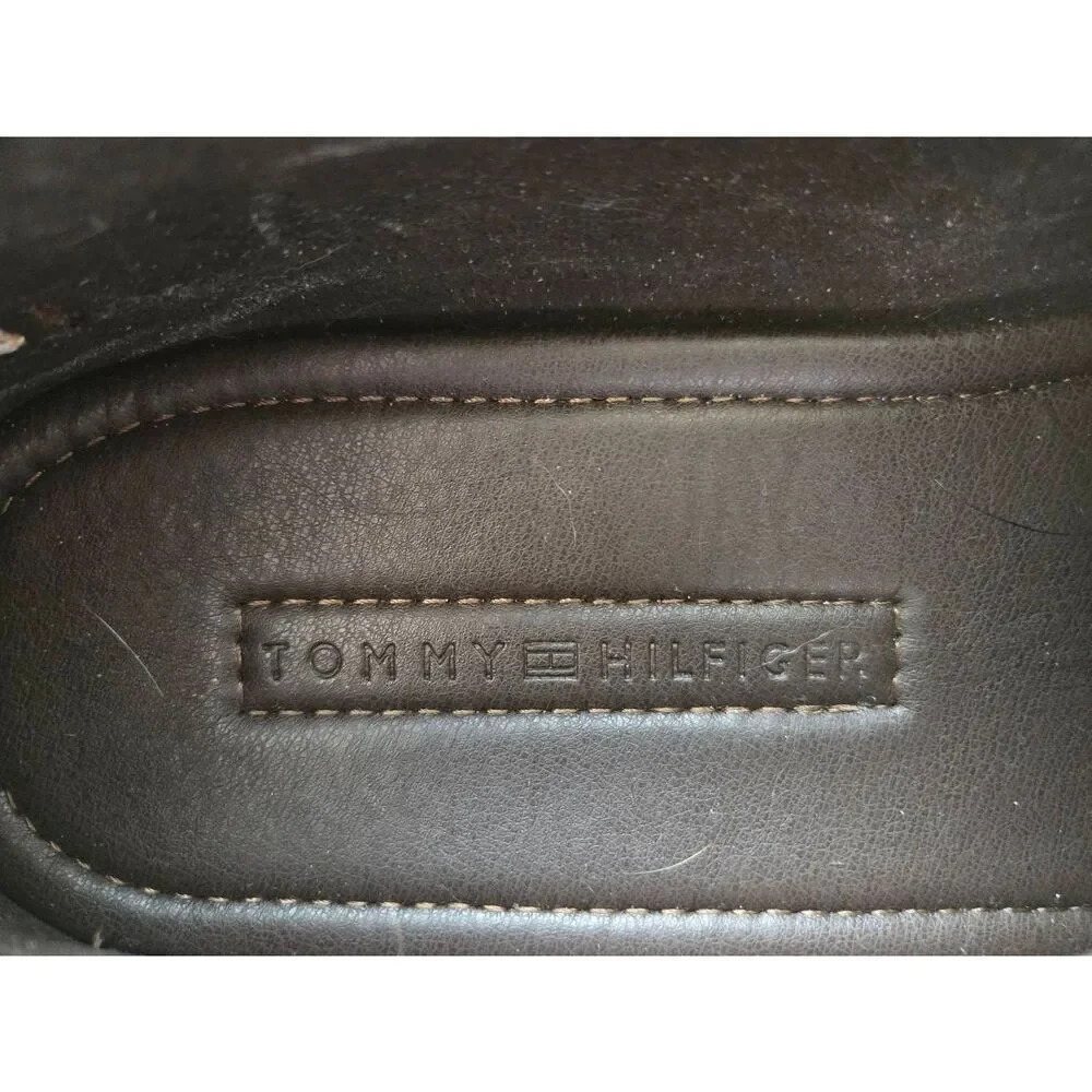 Tommy Hilfiger Mens Size 8.5 Brown Loafer